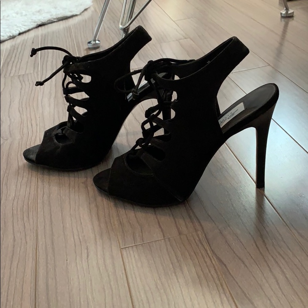 High heel sandals